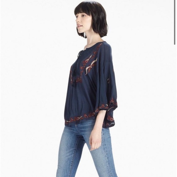 Lucky Brand Lace Up Embroidered Peasant Top Blue Size M, EUC. - Picture 2 of 11